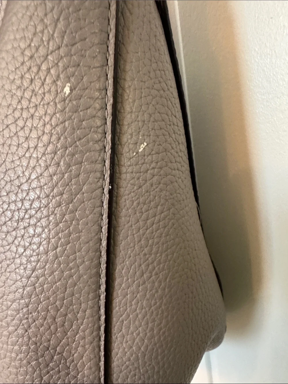 kate spade grey pebbled leather shoulder bag